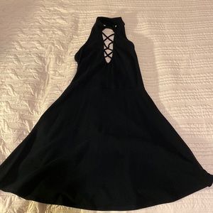 Short High Neck Dress, M, Black. :)